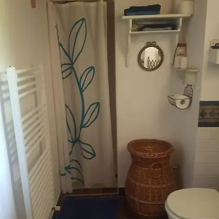 Holiday home Nadtetos Haz Gyenesdiason A Vizpart Koezeleben